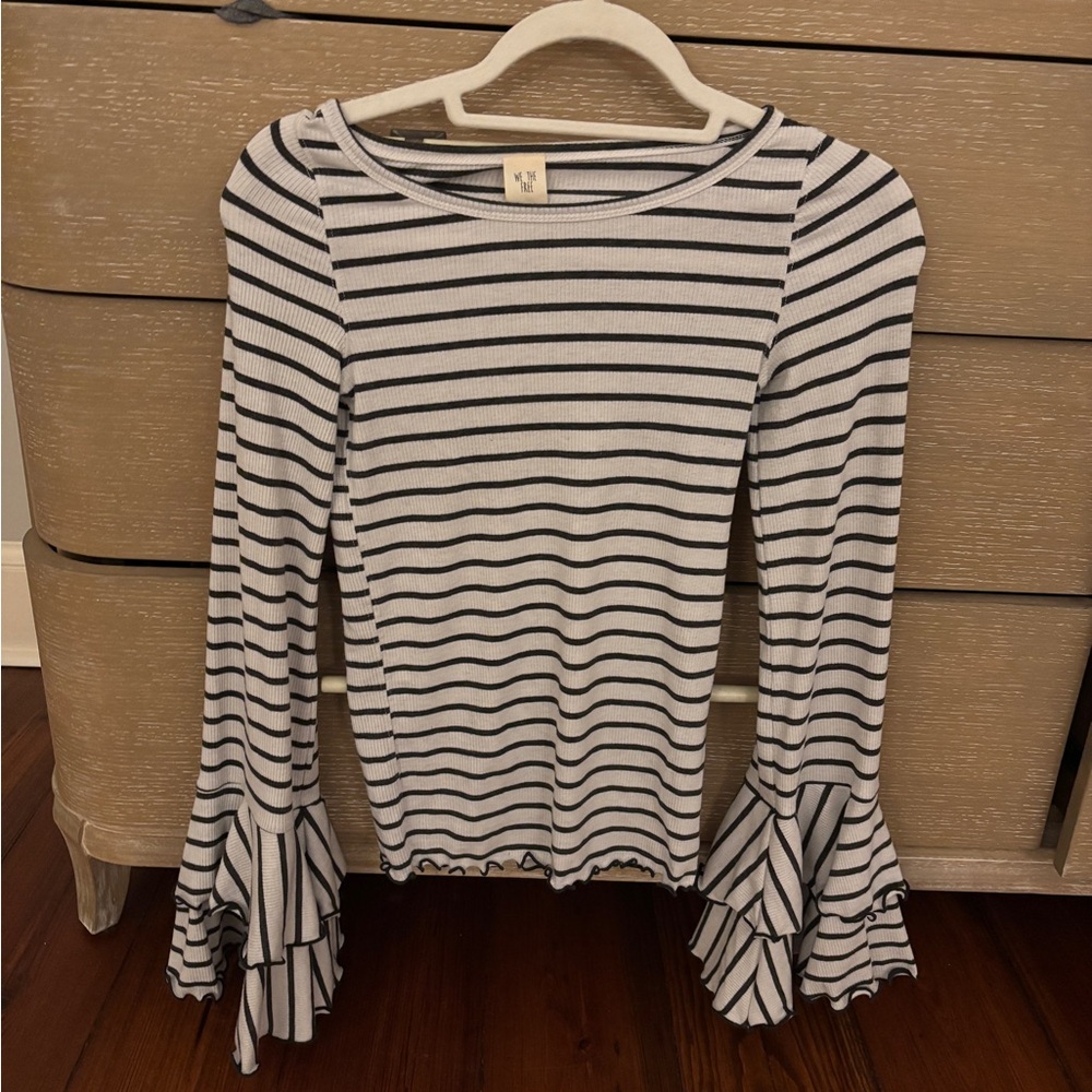 free people bell sleeve top XS excellent condition